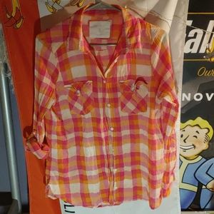 ✨ 2/$20 ✨ sonoma breezy button down